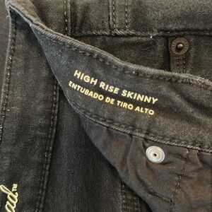 Universal Thread Size 6 Black High Rise Skinny